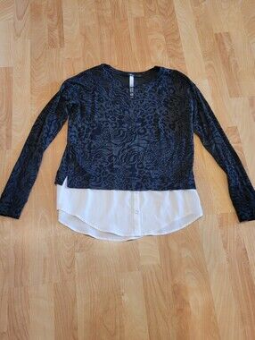 Kensie Black Animal-Print Layered Long-Sleeve Top with White Hem
